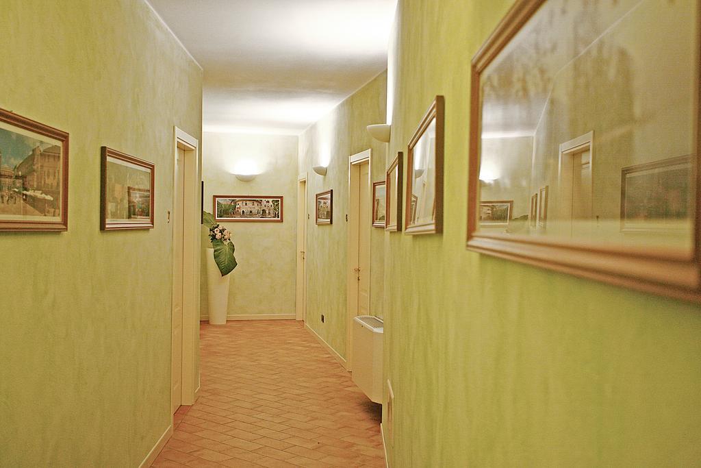 Hotel Antichi Cortili ดอสโซบัวโน ภายนอก รูปภาพ